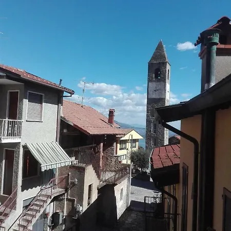 La Casa Di Nuvola Apartament *