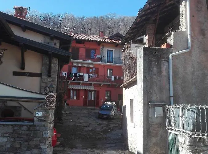 La Casa Di Nuvola * Massino Visconti